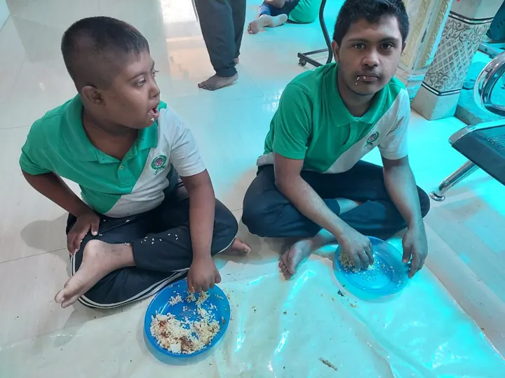 Friends sharing lunch